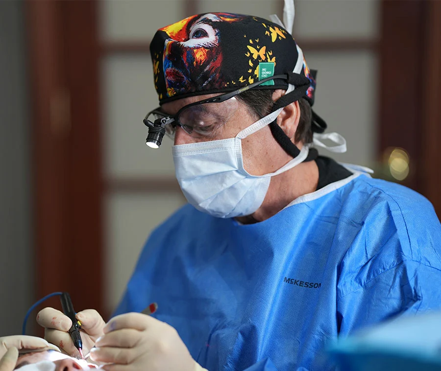 doctor- surgeon